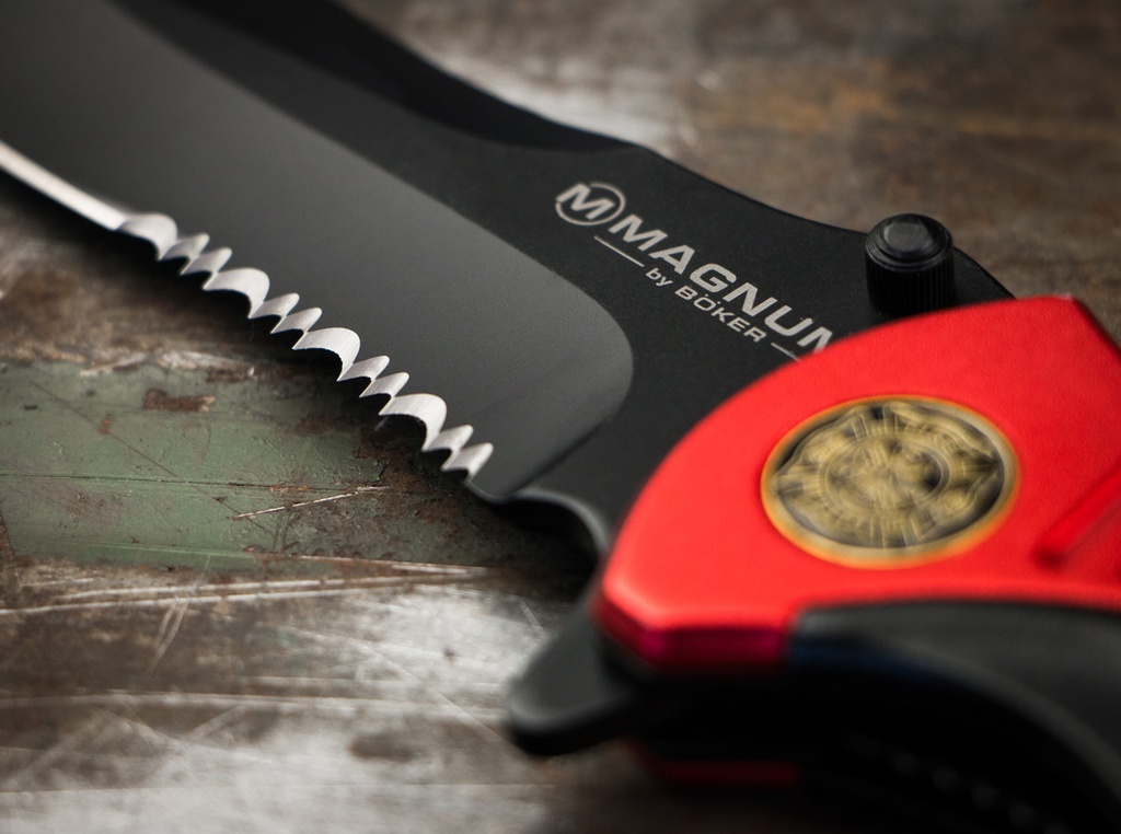 Navaja Boker Magnum Bombero Fire Chief Premium Táctica 