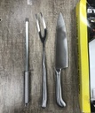 Set De Asado Cuchillo Tenedor Chaira Acero Inox Forjado Caja Con Detalle